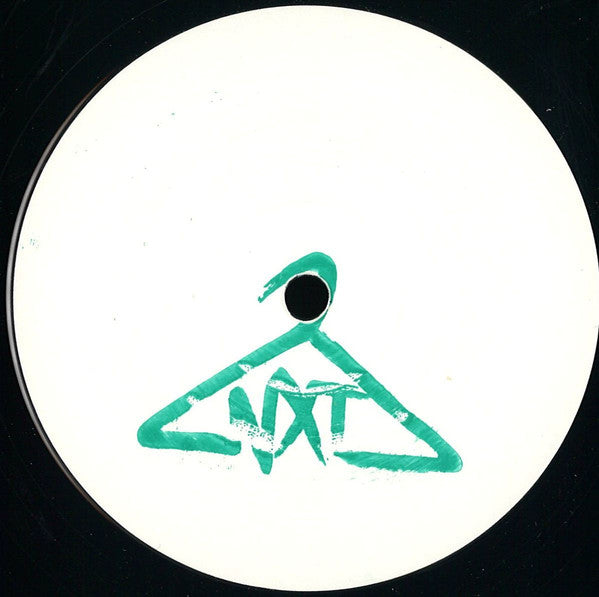 NXT003