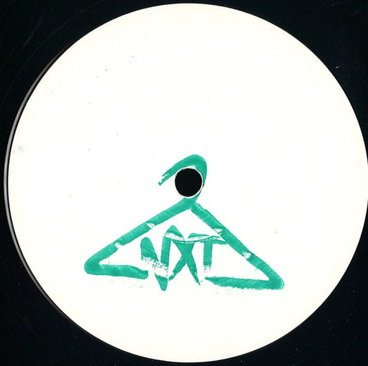 NXT003
