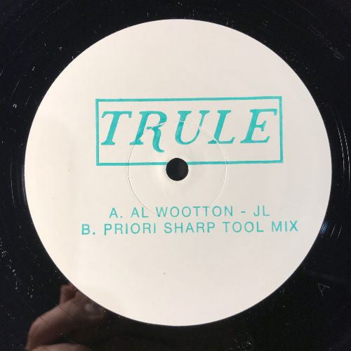 JL / (Priori Sharp Tool Mix)